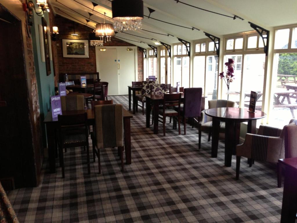 The Gardeners Country Inn Kingston upon Hull Bagian luar foto